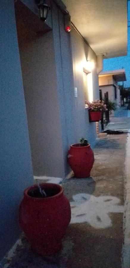 Takis House Apartamento Kato Panayia Exterior foto